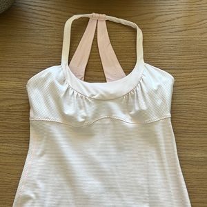 Lululemon Scoop neck tank - size 8